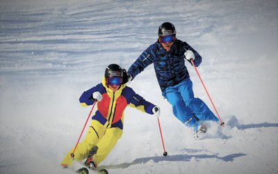 Dizin-skiing-Sports Tours